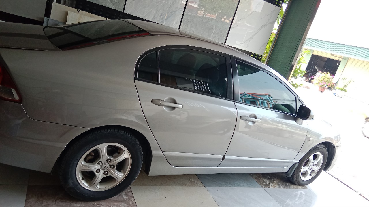 Chính Chủ Cần Bán xe Honda CiVic 1.8L 5MT FD 1 đời 2008-7