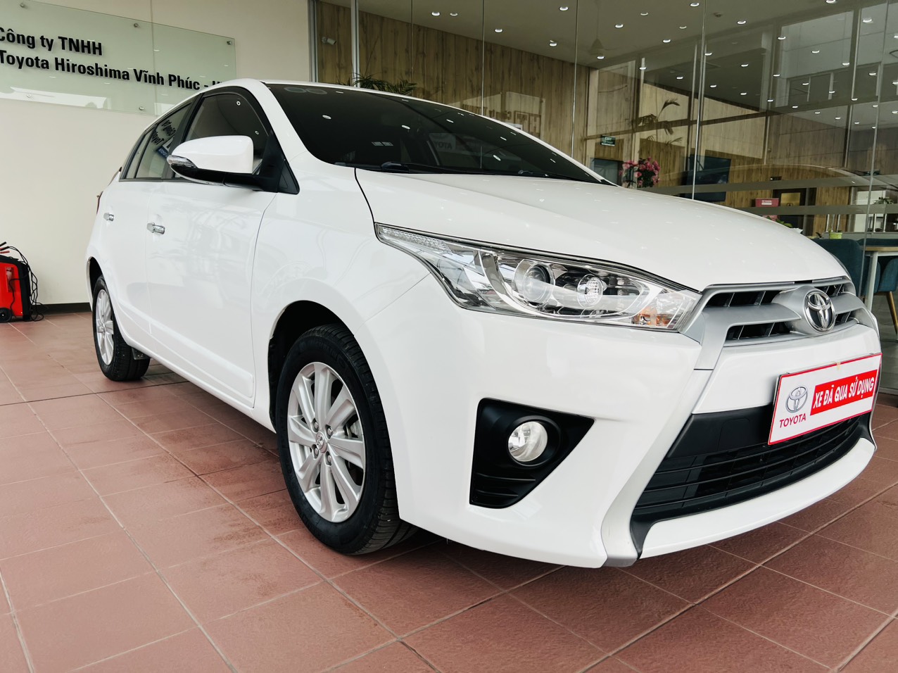 CẦN BÁN CHIẾC XE TOYOTA YARIS 1.5G 2017 NHẬP KHẨU THÁI LAN ODO TẠI TOYOTA HIROSHIMA VĨNH PHÚC -1