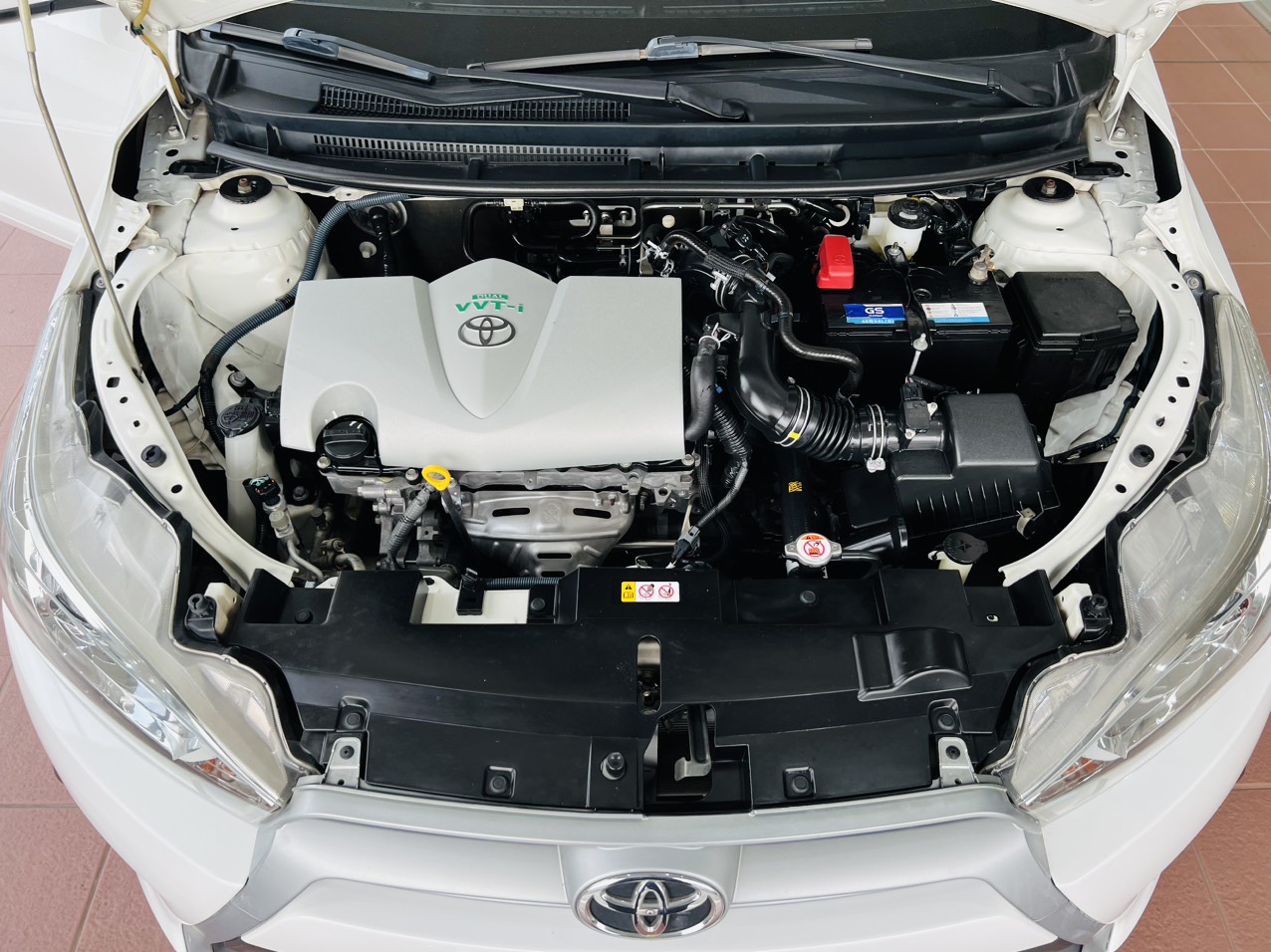 CẦN BÁN CHIẾC XE TOYOTA YARIS 1.5G 2017 NHẬP KHẨU THÁI LAN ODO TẠI TOYOTA HIROSHIMA VĨNH PHÚC -6