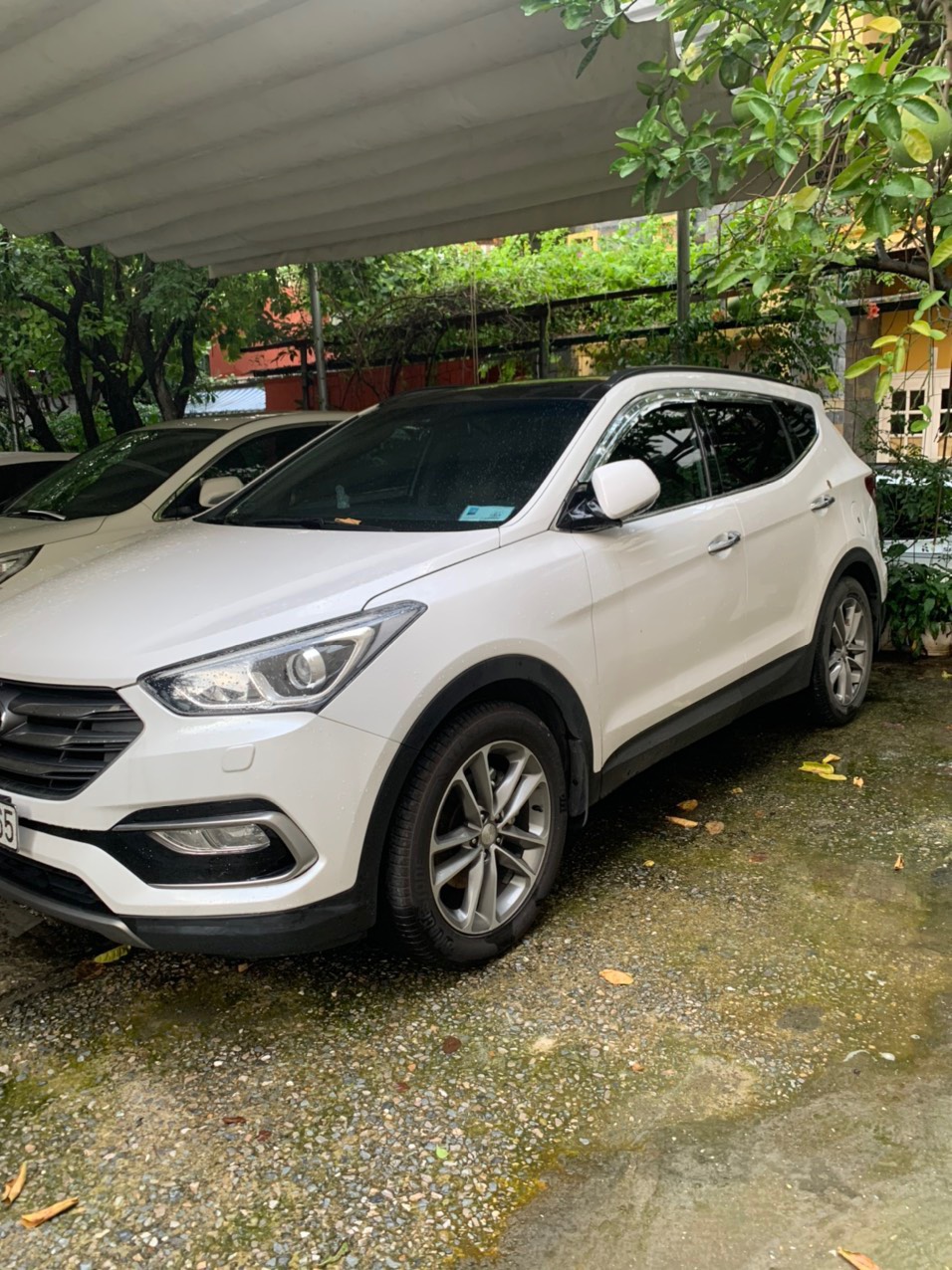 Chính chủ bán xe Santafe 2018- Màu trắng- bản full cao cấp ,cửa sổ trời-1