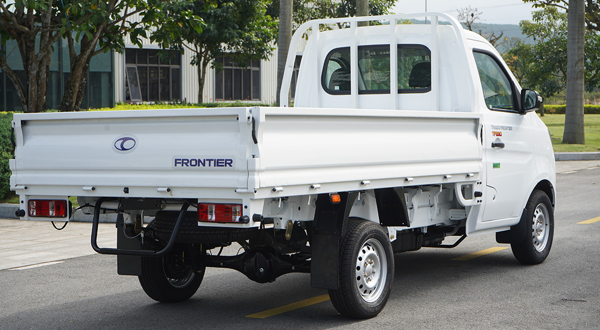 Thaco Frontier TF230 tải trọng 920 kg-0