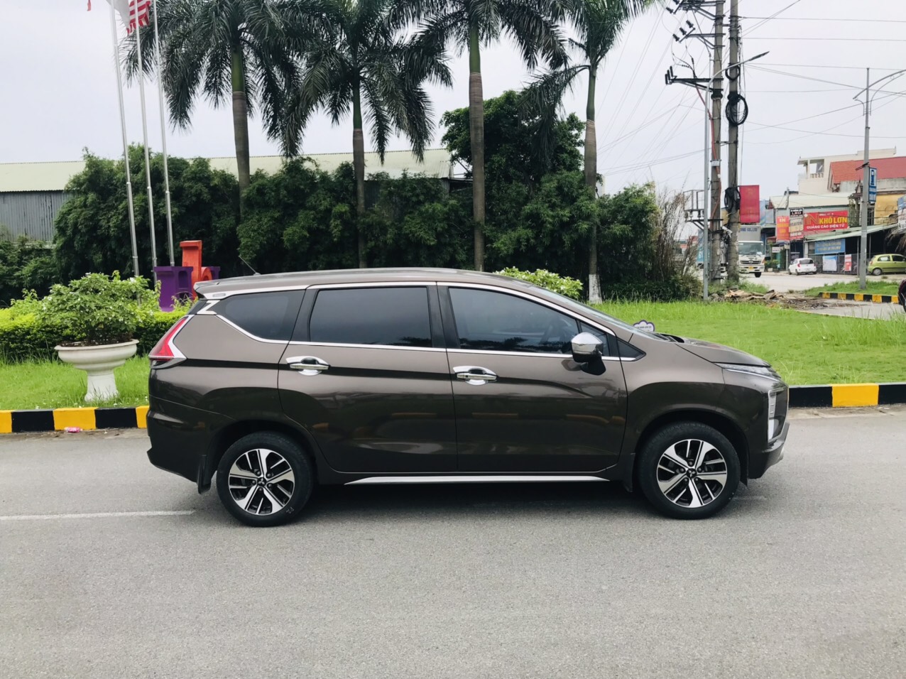 Chính chủ cần bán Mitsubishi Xpander AT 2019 - Xe gia đình đi giữ gìn đẹp hiếm thấy. -0