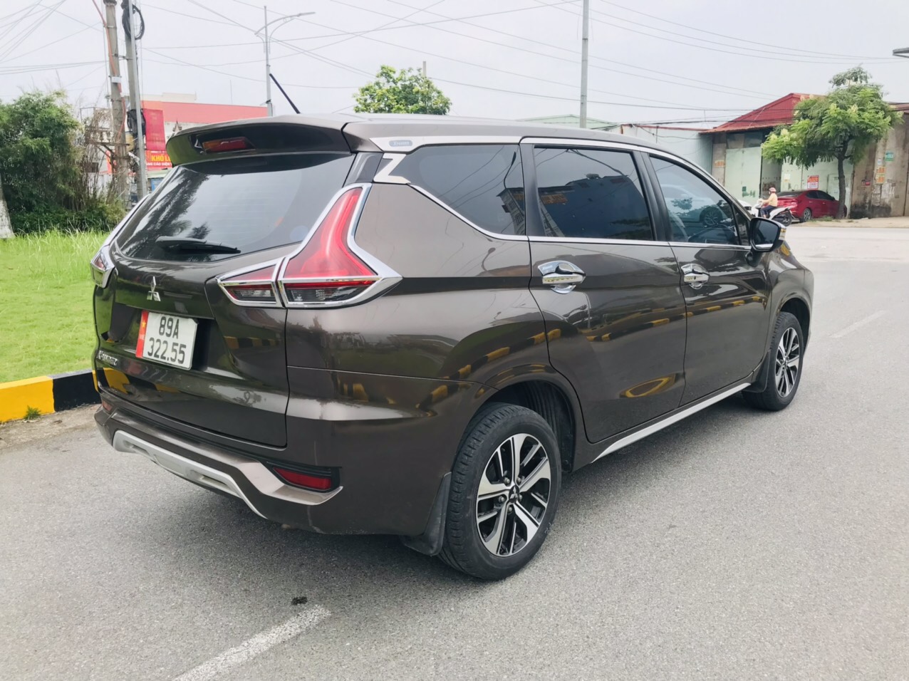 Chính chủ cần bán Mitsubishi Xpander AT 2019 - Xe gia đình đi giữ gìn đẹp hiếm thấy. -4