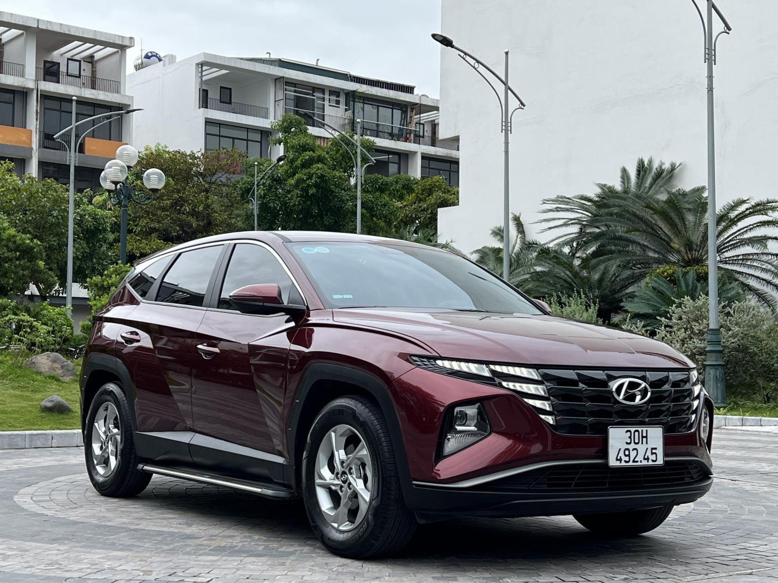    Huyndai Tucson 2.0 Tiêu chuẩn sx 2022 chạy 1v km. Xe còn như mới.-1