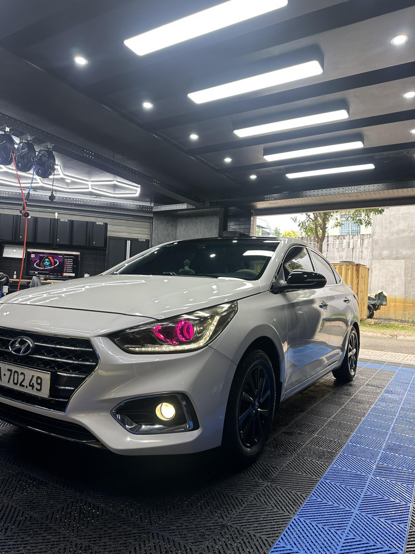 Cần bán xe Accent MT 12/2020 bản đủ chính chủ,-4