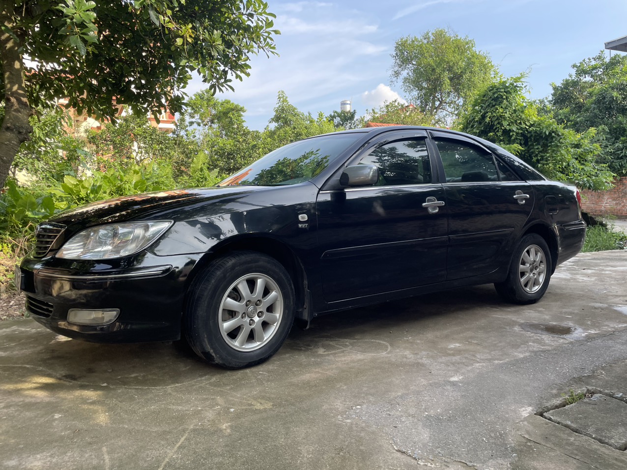 Chính chủ cần bán Bán xe Toyota Camry số sàn 2.4G như trong ảnh -0