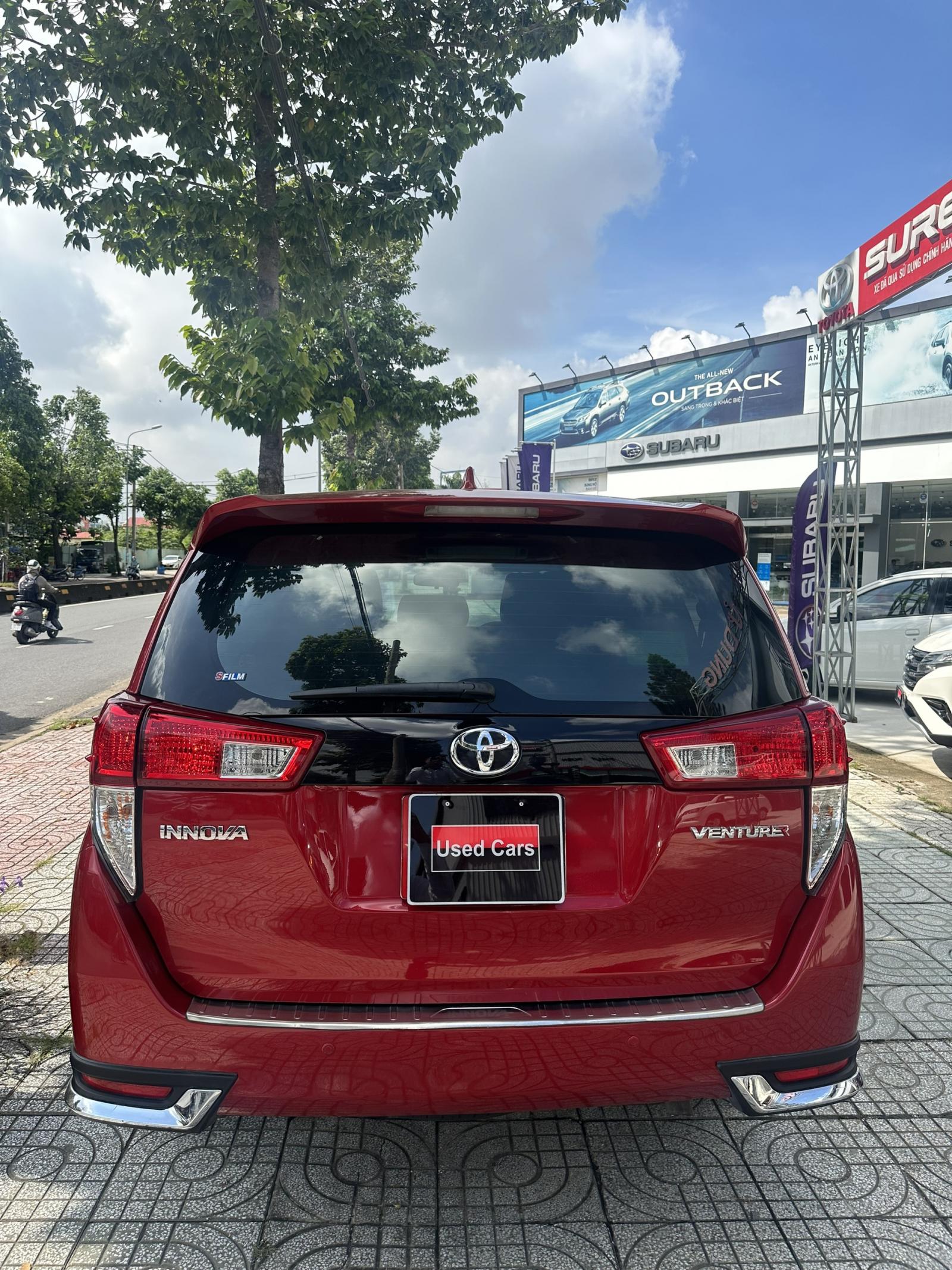 MÌNH BÁN XE INNOVA VENTURER, GIÁ 620 TRIỆU-5