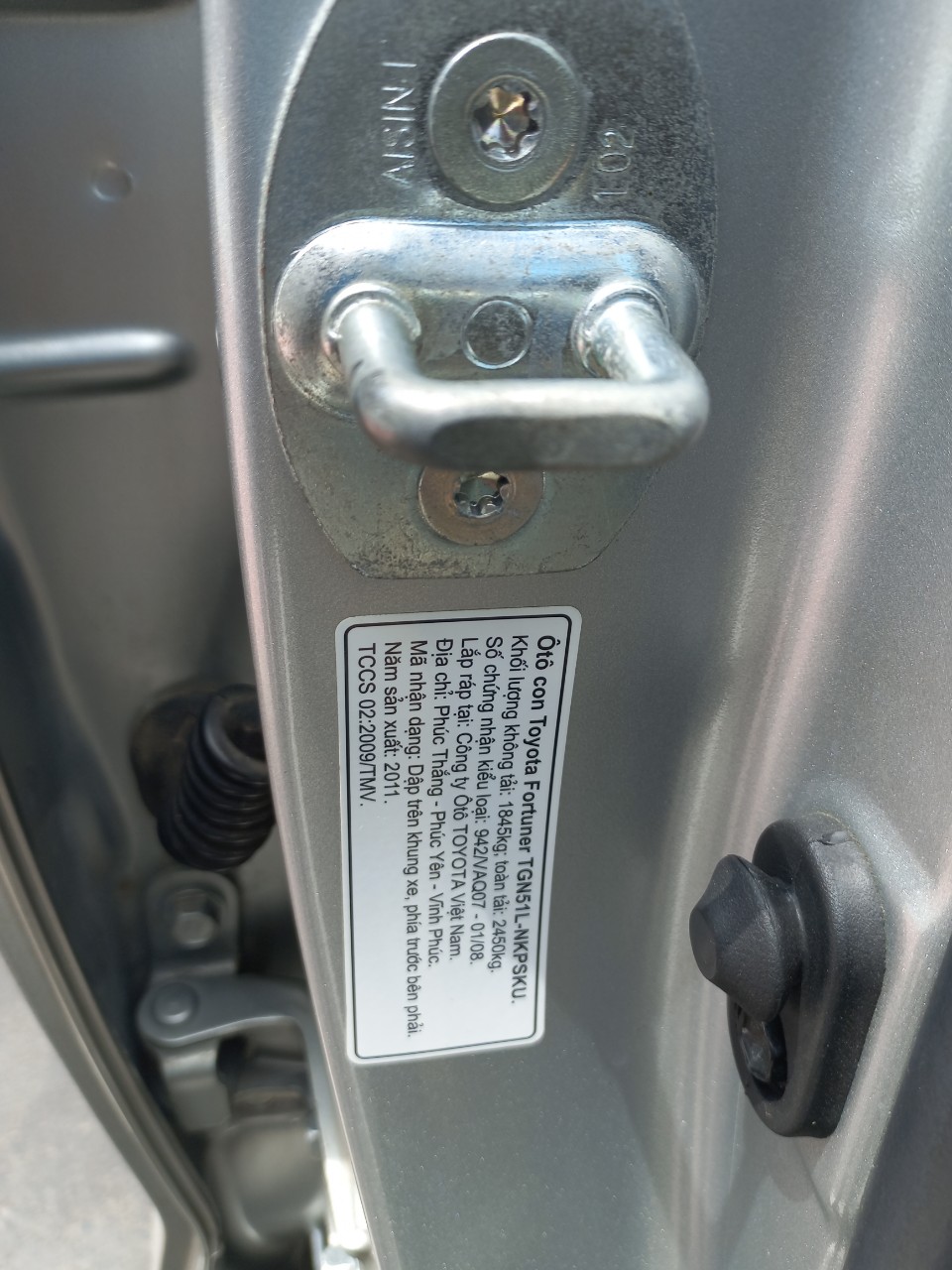 Cần bán xe Toyota Foxtuner sx 2011 số tự động-12