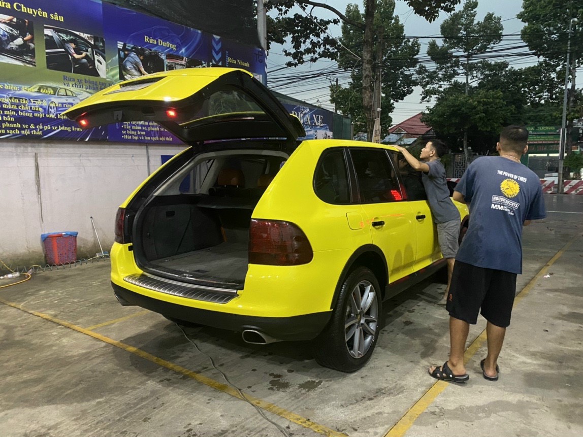 Cần bán xe: Porsche Cayenne S-2