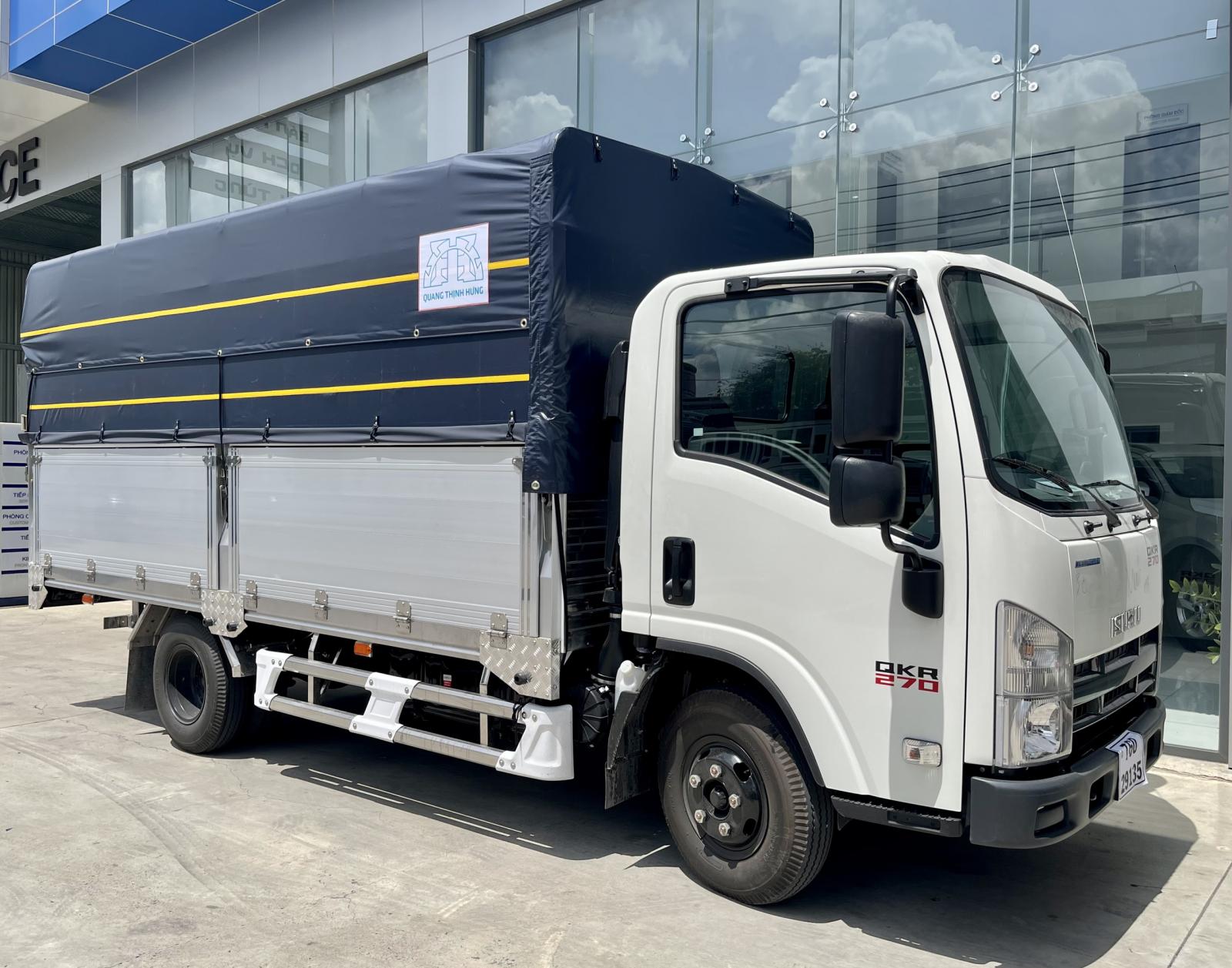 Xe tải Isuzu QkR270 -4