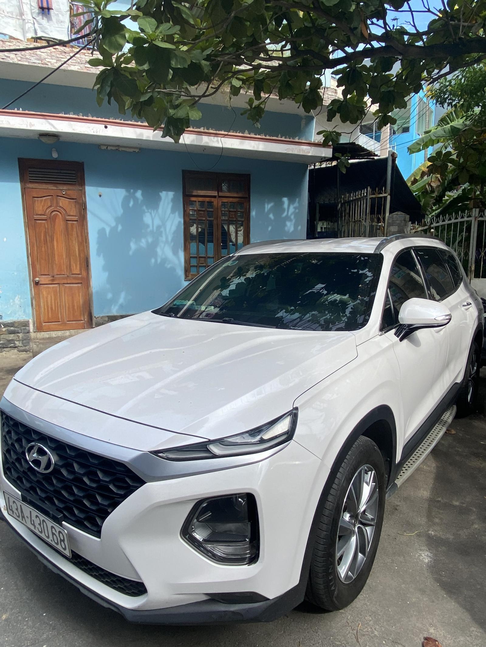 BÁN XE HYUNDAI SANTAFE (bản tiêu chuẩn )-0