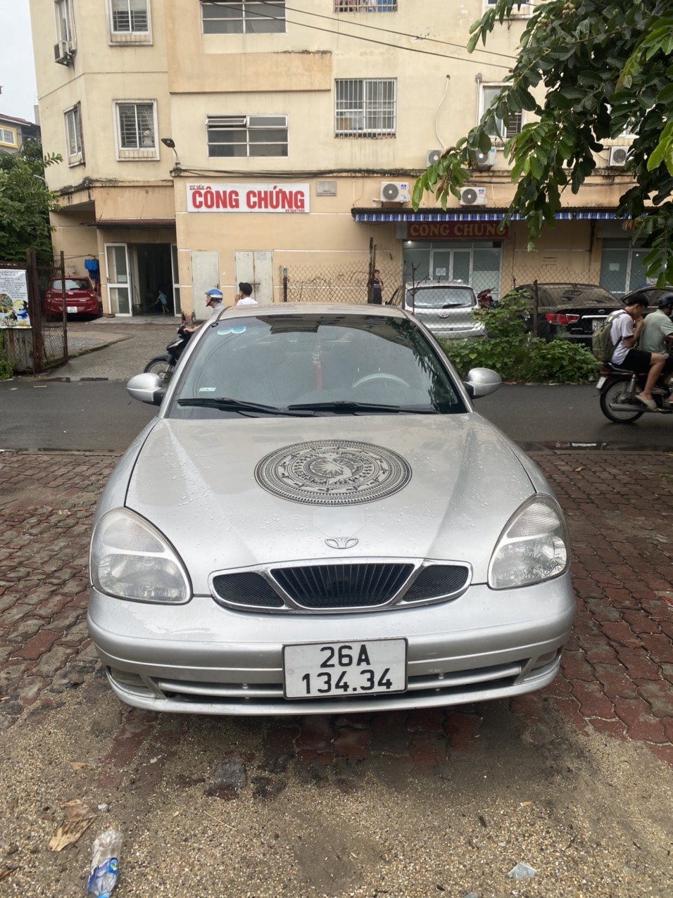 Cần bán xe Daewoo nubira 1.6-0