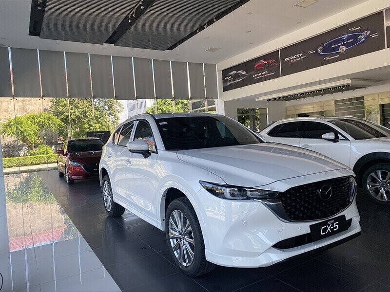 MUA XE MAZDA ƯU ĐÃI GIÁ SỐC.Hotline: 0333128166-7