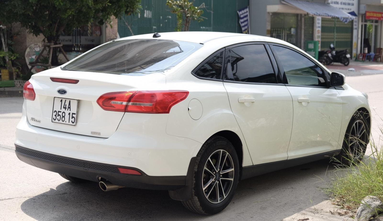 Chính chủ cần bán Ford Focus 2019 bản Trend Sedan-1