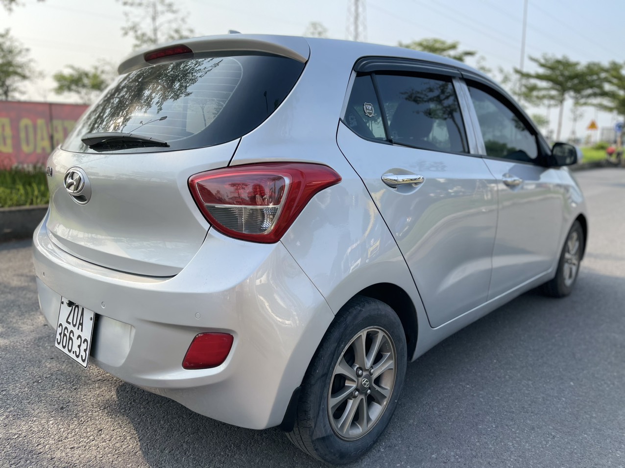   Chính chủ bán xe Hyundai i10 sx 2015 bản đủ mt-2