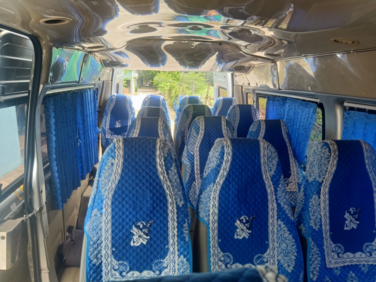 CHÍNH CHỦ CẦN BÁN XE FORD TRANSIT XE CHẠY DẦU, SX NĂM 2014, GIÁ 380 TRIỆU-7