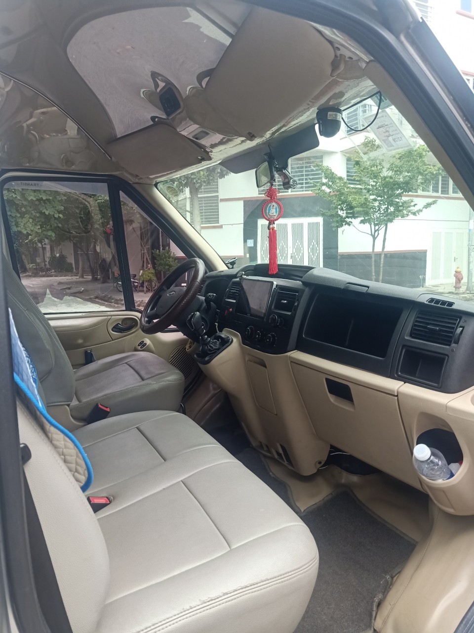 CHÍNH CHỦ CẦN BÁN XE FORD TRANSIT XE CHẠY DẦU, SX NĂM 2014, GIÁ 380 TRIỆU-5