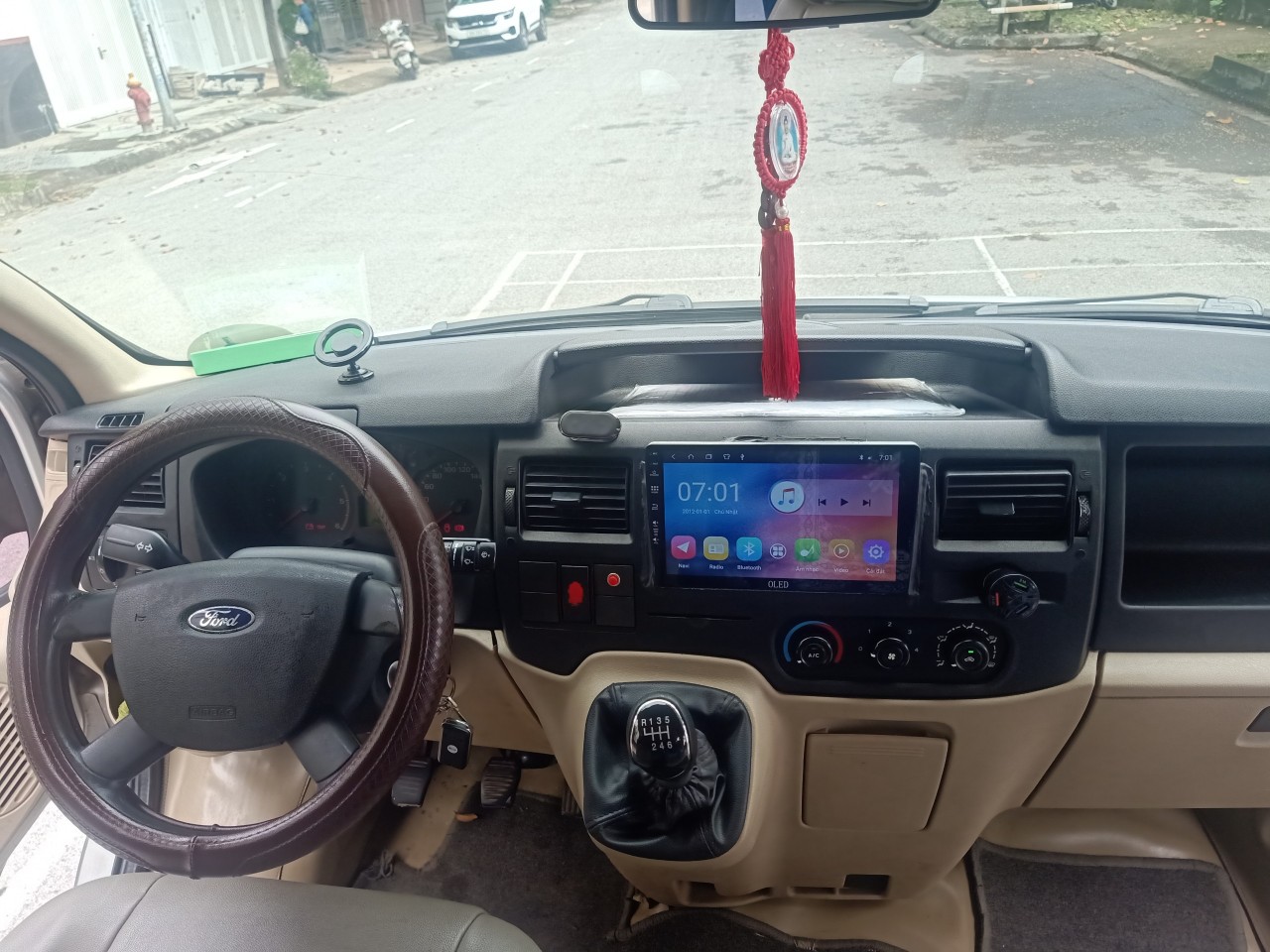 CHÍNH CHỦ CẦN BÁN XE FORD TRANSIT XE CHẠY DẦU, SX NĂM 2014, GIÁ 380 TRIỆU-8