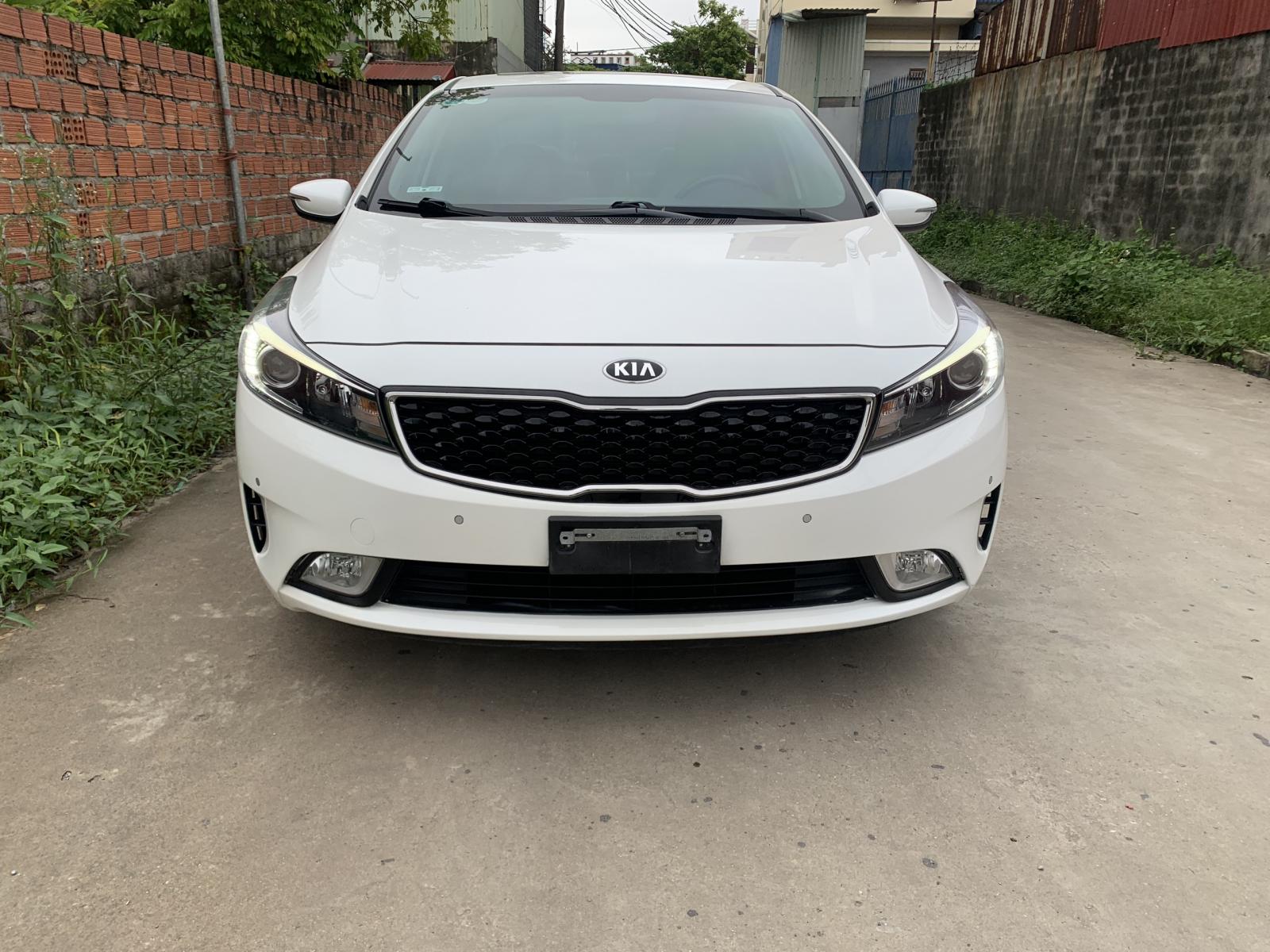 Chính chủ cần bán xe Cerato 1.6 sản xuất 2018-1