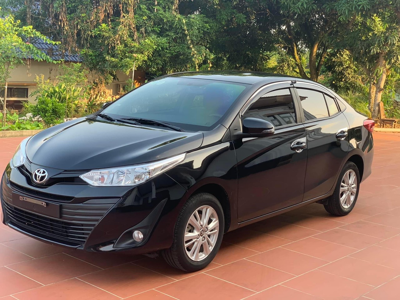 Toyota Vios E số sàn sản xuất 2020-3