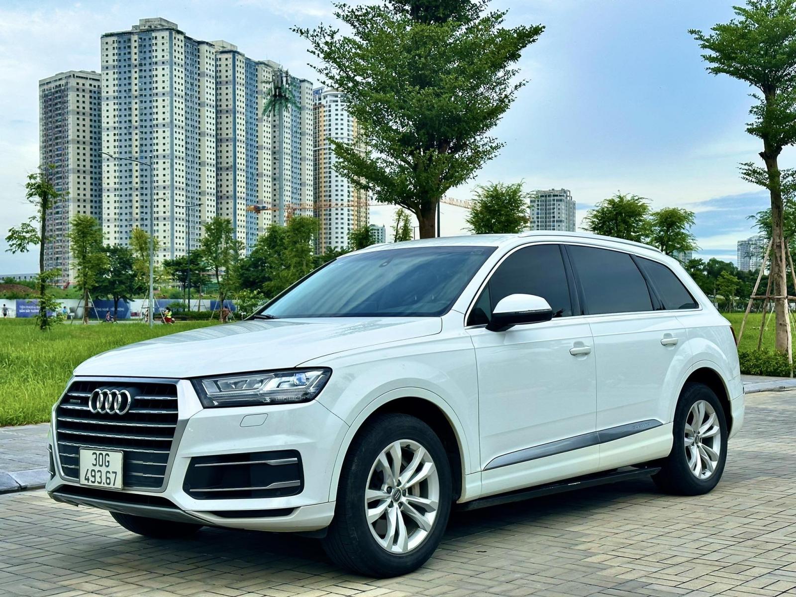 Cần bán chiếc Audi Q7 bản 2.0 của 2016 đăng ký 2017 giá hợp lý-1