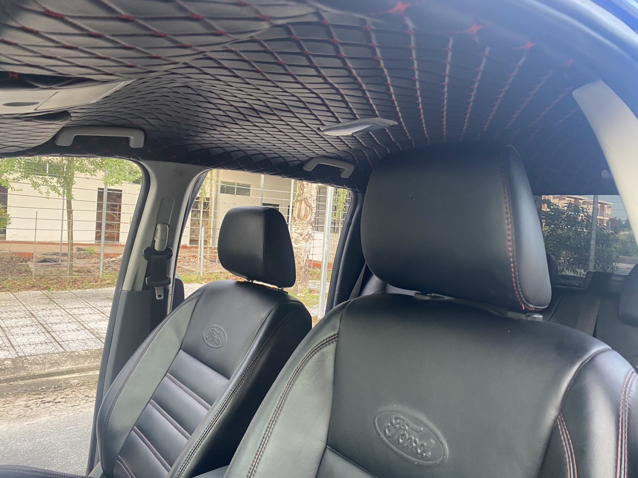 Cần bán xe gia đình-2