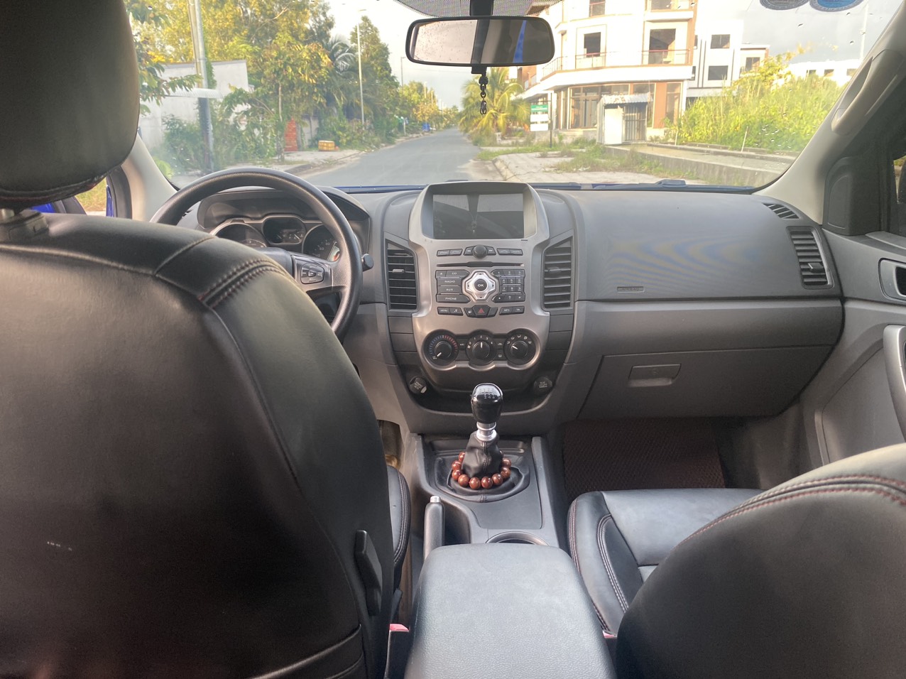 Cần bán xe gia đình-7