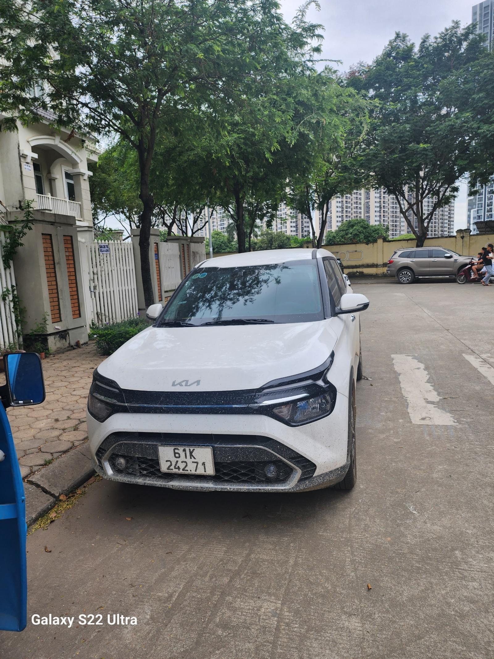 Chính chủ bán xe Kia CARENS KY 1.5G-1