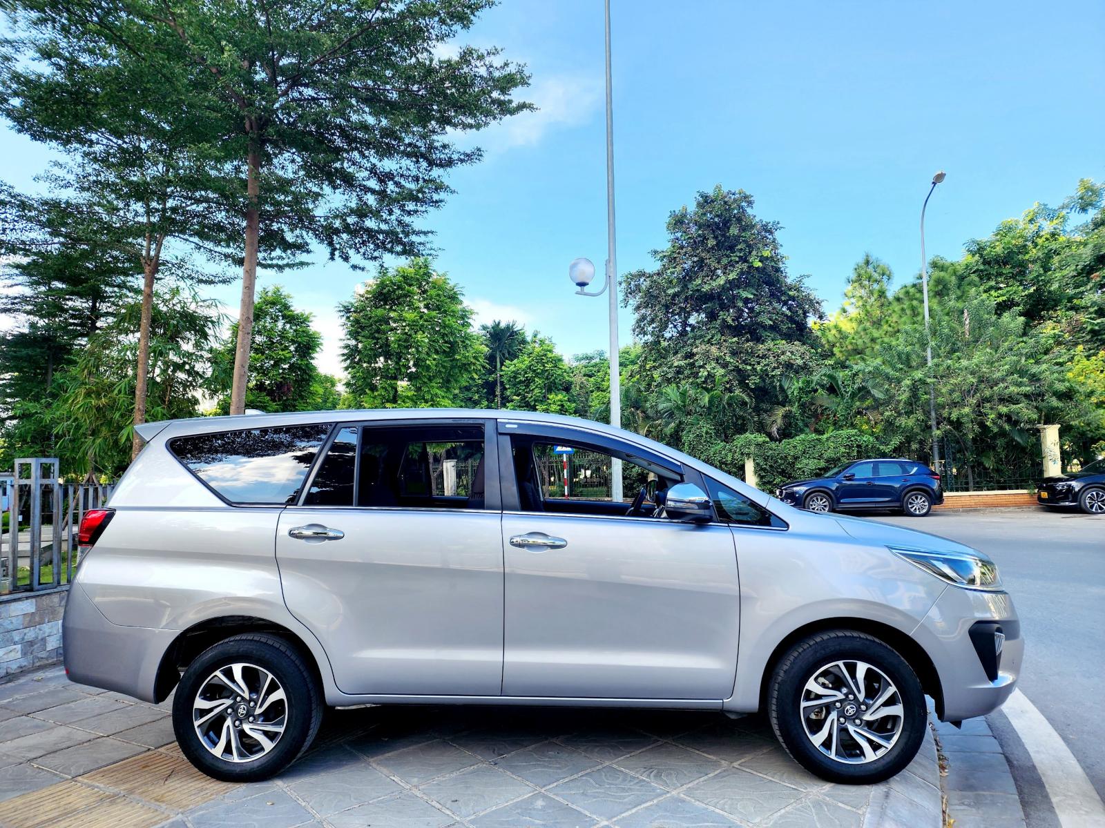 BÁN XE INNOVA G 2.0AT SX: 2021(ĐK 2022 ) - HÀ NỘI.LH : 0903.212.569-1