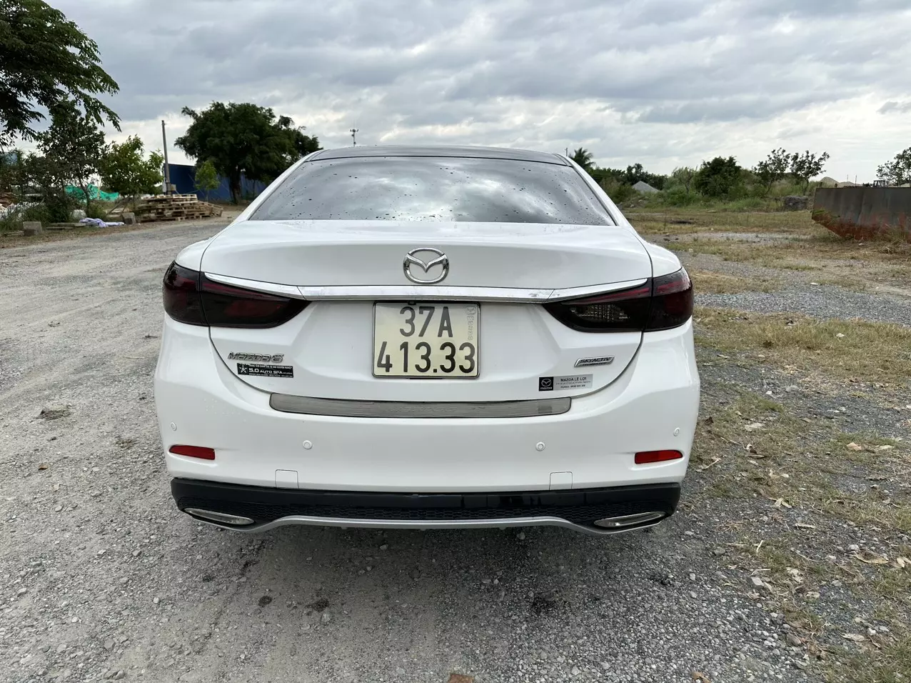 Mazda 6 2017 bản cao cấp premium 2.0-2