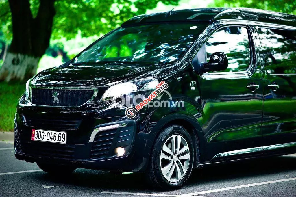bán Peugeot Traveller Premium sx 2019 máy dầu-9