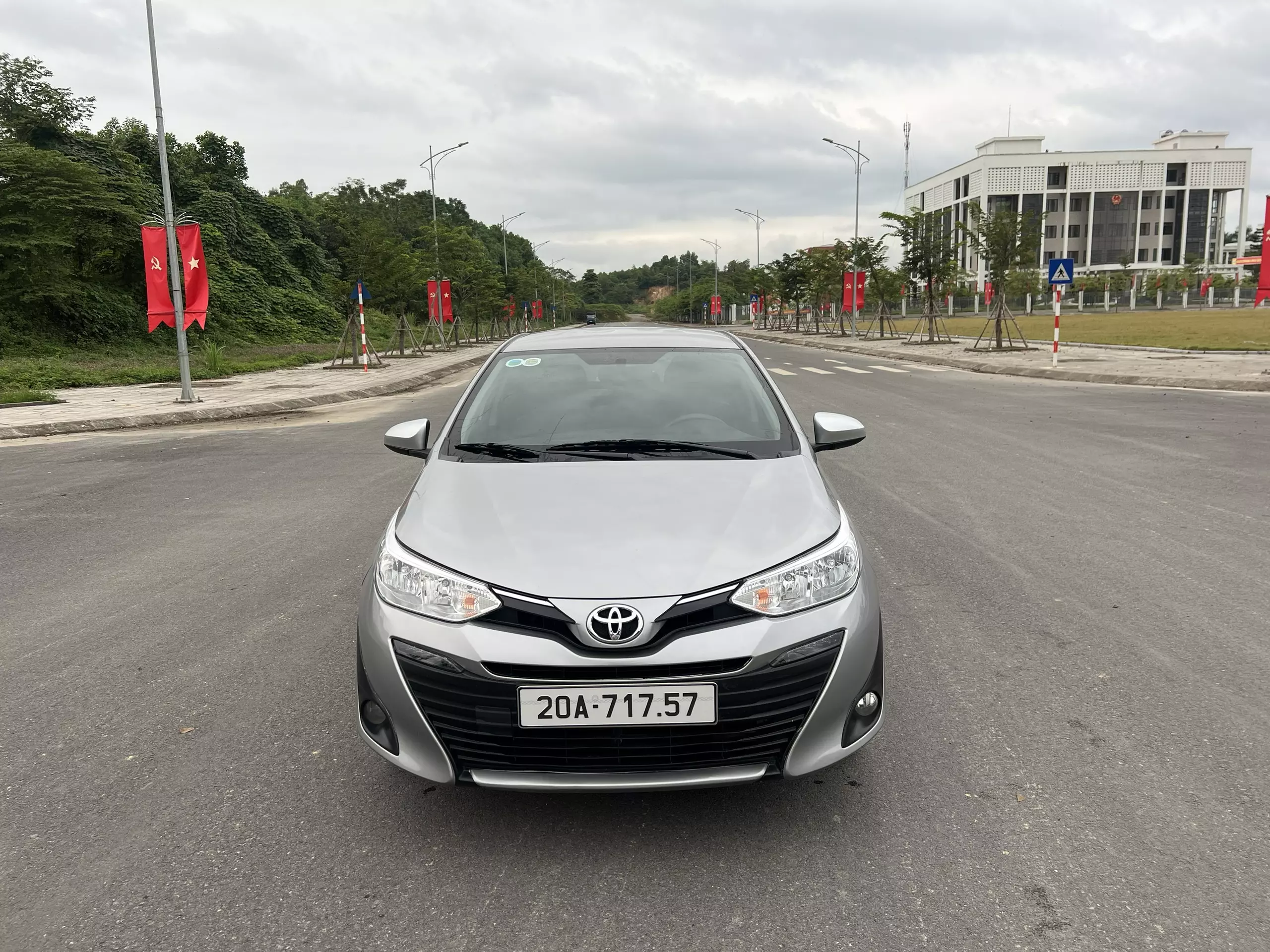 CẦN BÁN XE TOYOTA VIOS 1.5 SẢN XUẤT CUỐI NĂM 2019 Ở THÁI NGUYÊN-2