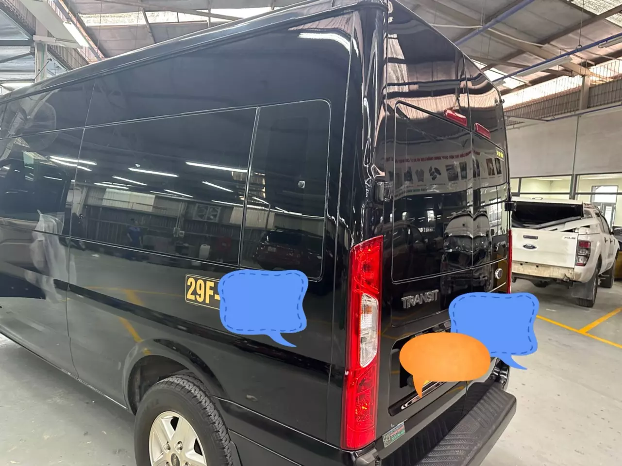 Chính chủ cần bán xe Ford Transit bản trung tháng 11/2021 màu đen sx 2021.-5