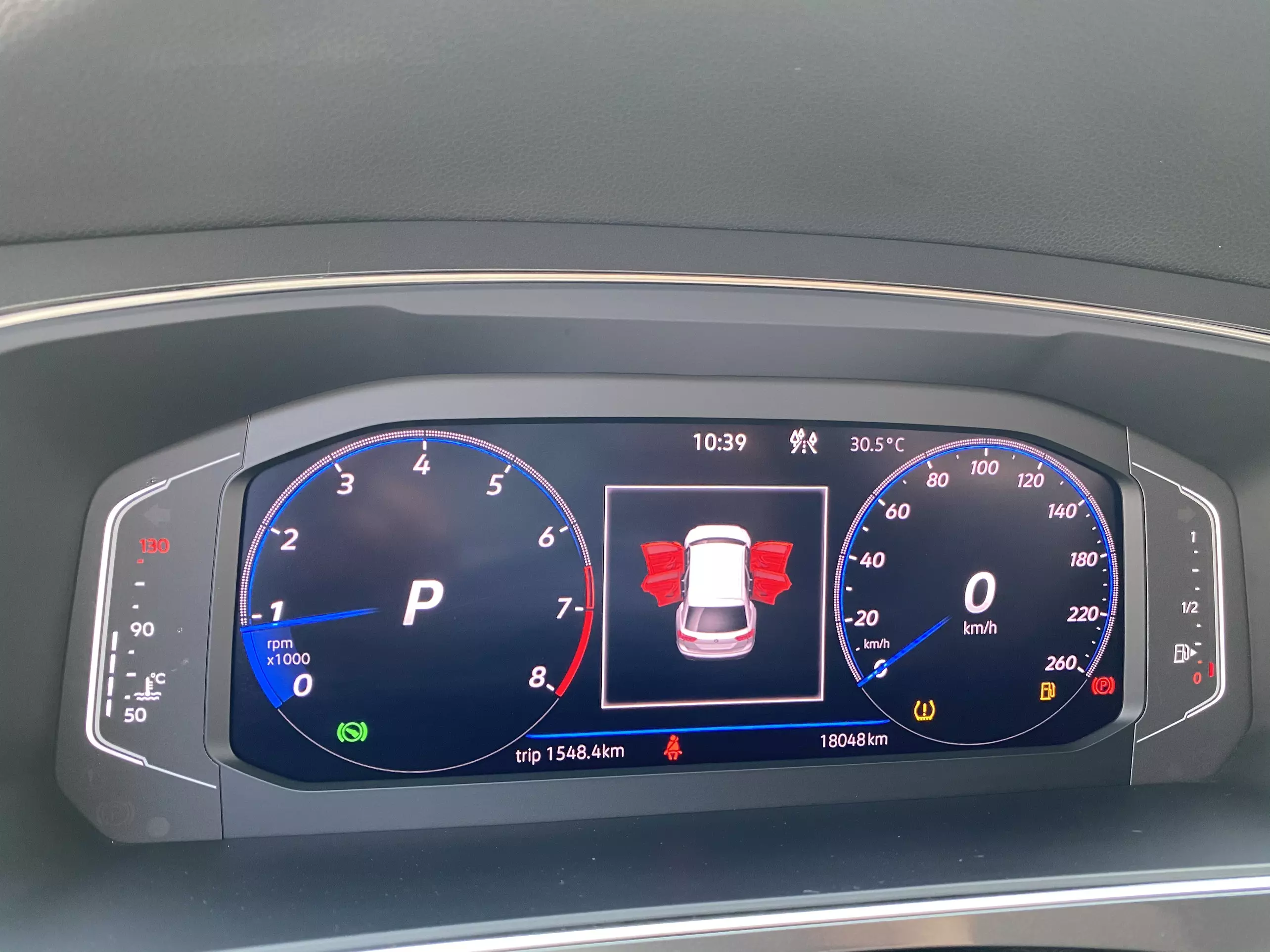 Bán Xe Volkswagen Tiguan 2.0 Luxury S màu Đen, nhập khẩu Mexico, sản xuất 2021, đăng ký 2022, gốc Hà Nội, nhập chính hãn-1