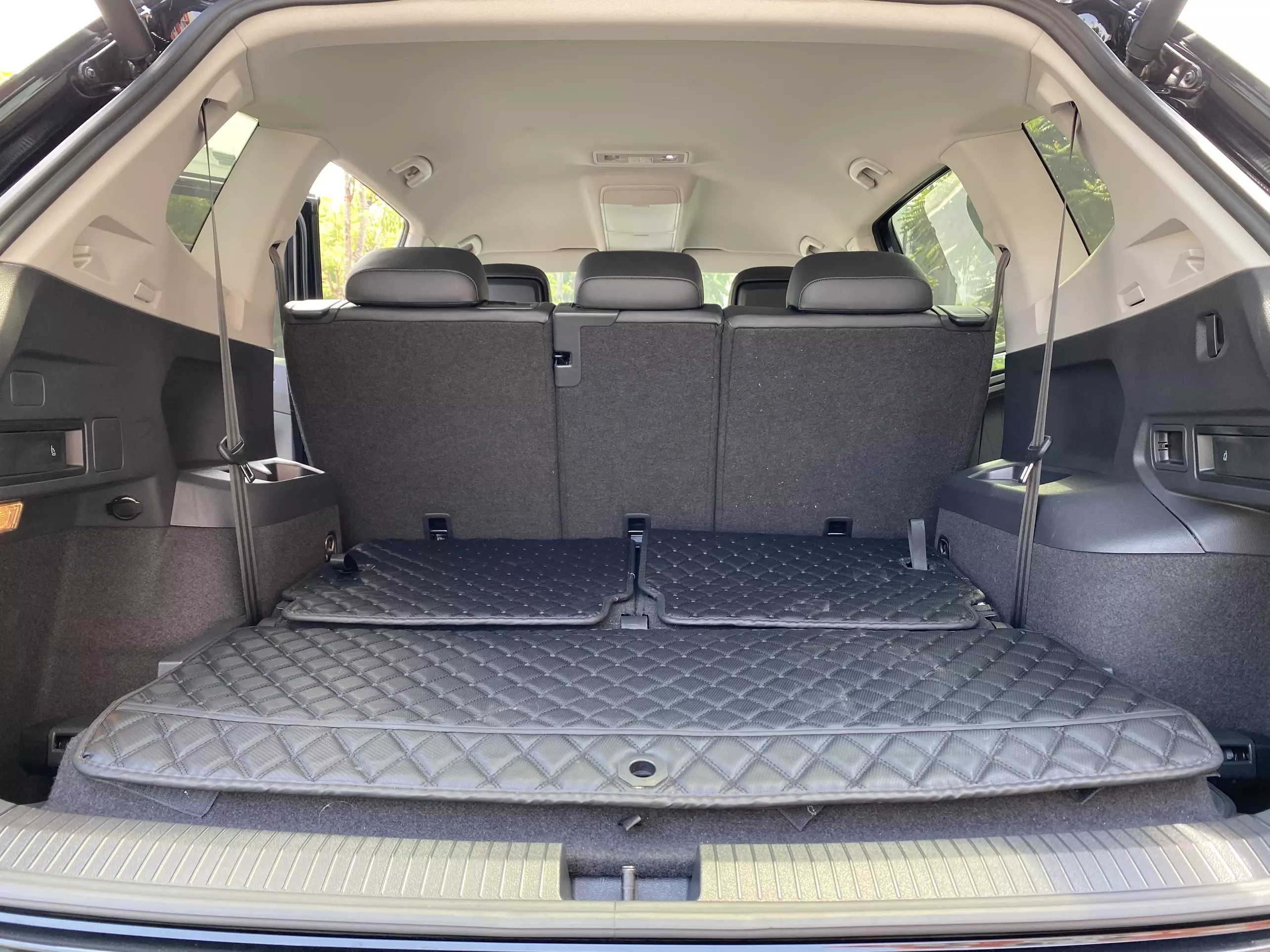 Bán Xe Volkswagen Tiguan 2.0 Luxury S màu Đen, nhập khẩu Mexico, sản xuất 2021, đăng ký 2022, gốc Hà Nội, nhập chính hãn-5