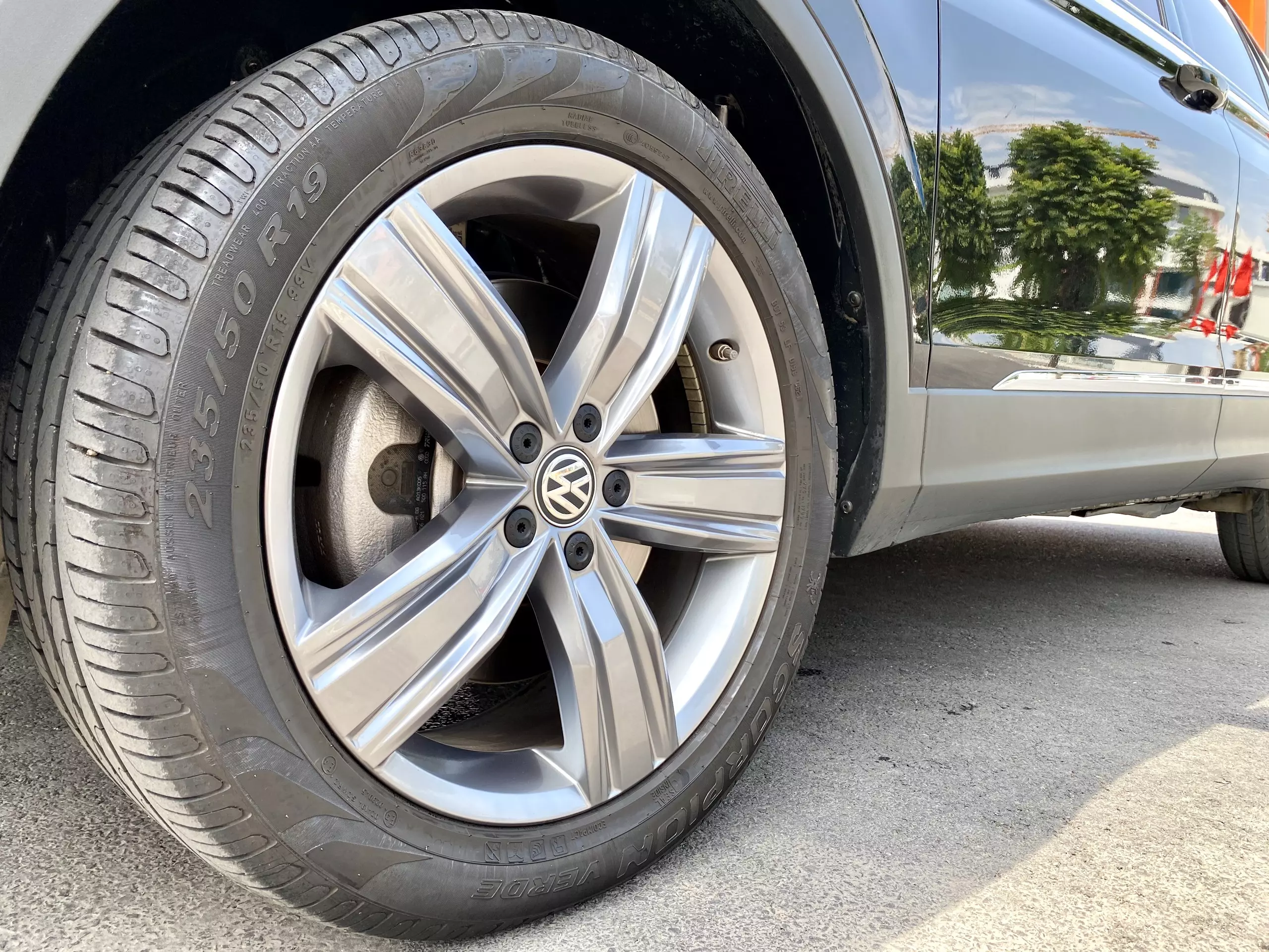 Bán Xe Volkswagen Tiguan 2.0 Luxury S màu Đen, nhập khẩu Mexico, sản xuất 2021, đăng ký 2022, gốc Hà Nội, nhập chính hãn-7