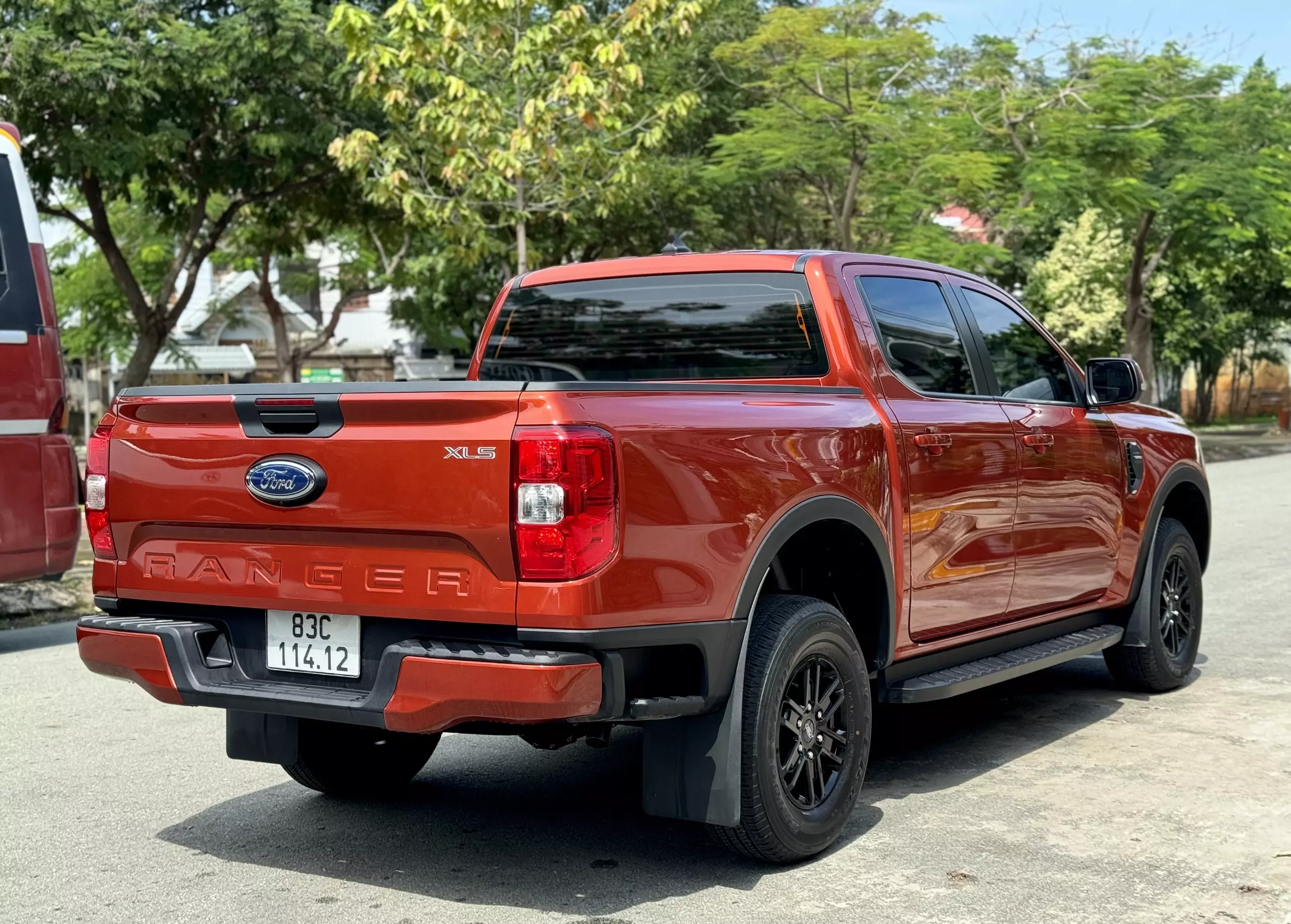 Chính Chủ Cần Bán xe Ford Ranger 2023-4