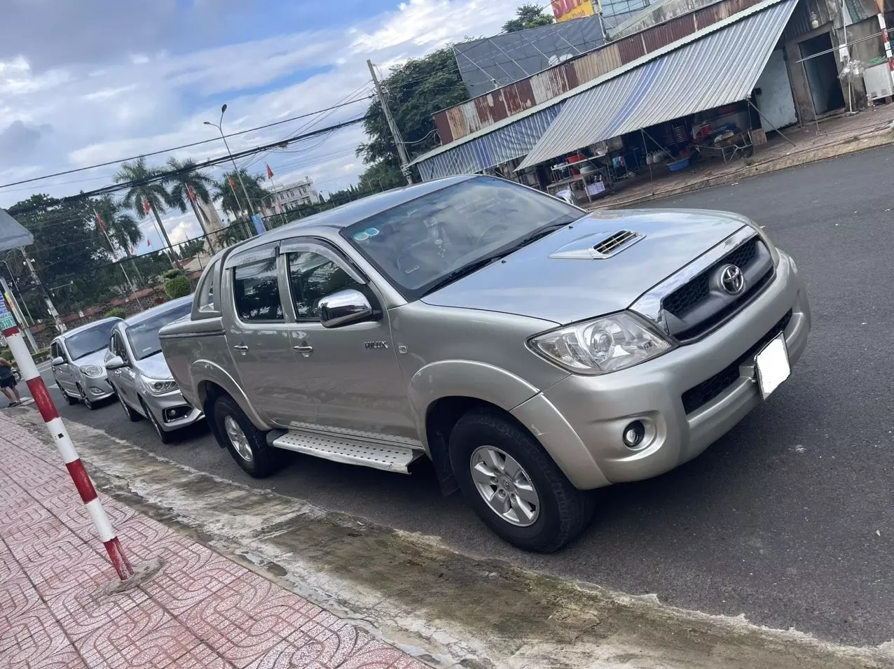 CHÍNH CHỦ CẦN BÁN XE HILUX 2009, ĐỒNG XOÀI , BÌNH PHƯỚC-1