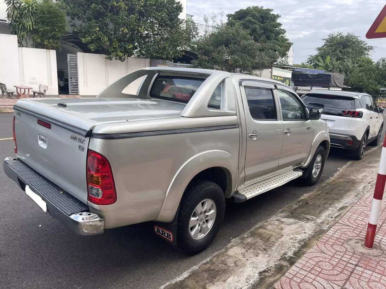 CHÍNH CHỦ CẦN BÁN XE HILUX 2009, ĐỒNG XOÀI , BÌNH PHƯỚC-4