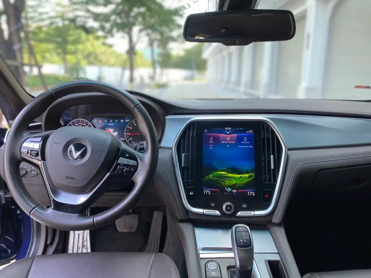 Bán xe Vinfast Lux A 2.0 Premium 2019-9