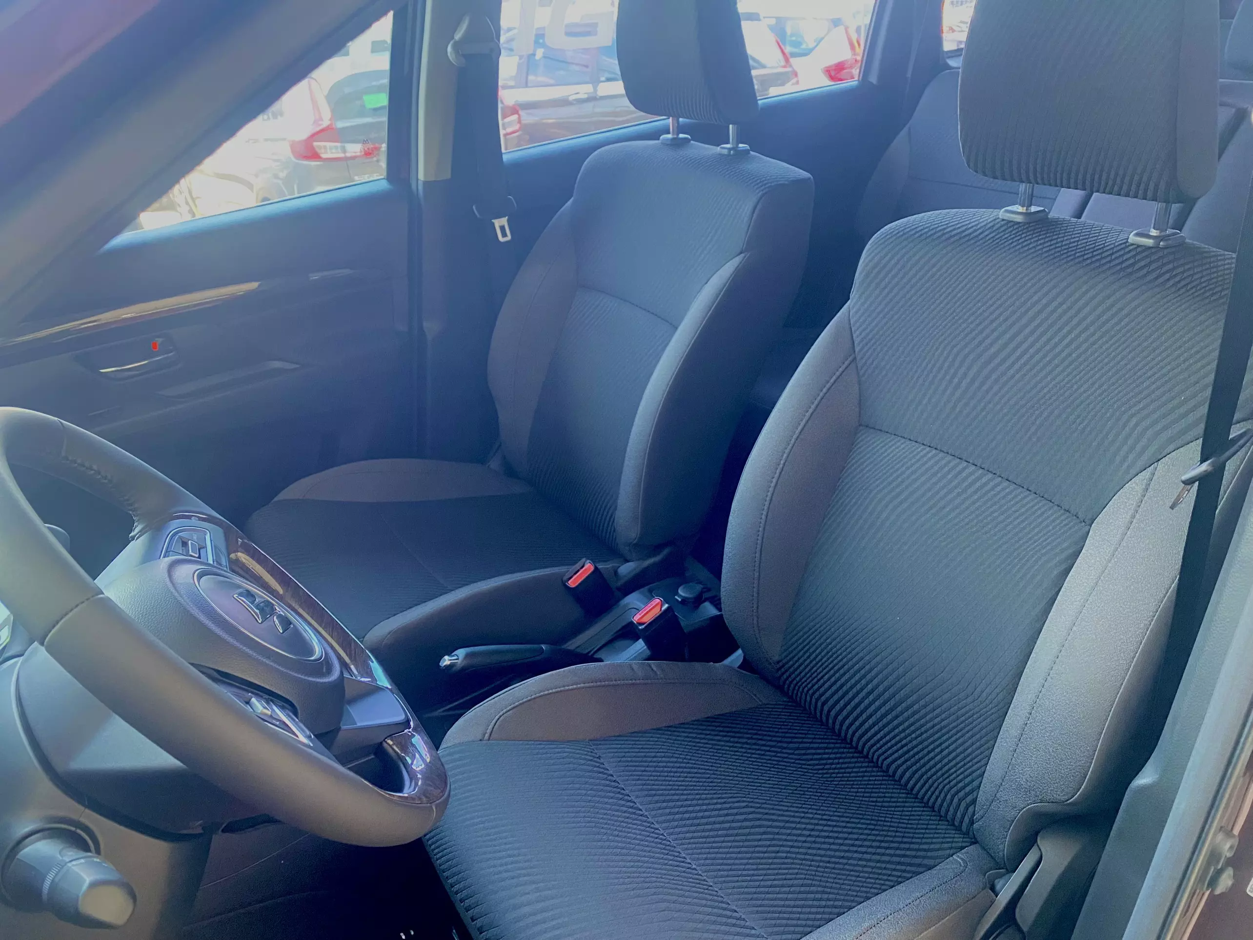 SUZUKI ERTIGA HYBRID-8