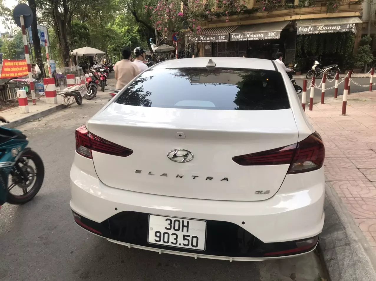 Chính chủ cần bán : HUYNDAI-ELANTRA 1.6 AT sx 2021 màu Trắng. -4