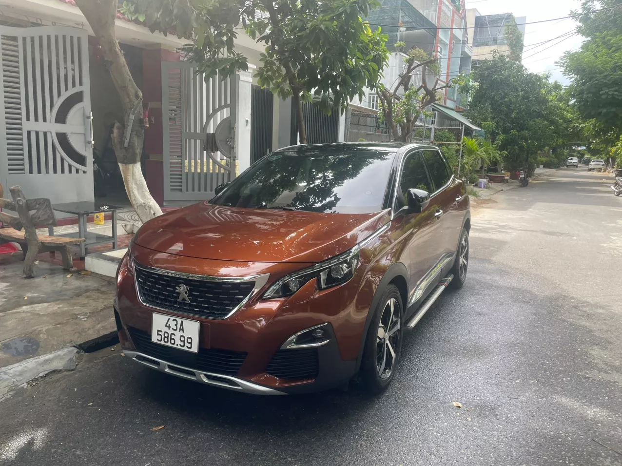  CHÍNH CHỦ CẦN BÁN XE PEUGEOT 3008 sx2020-1