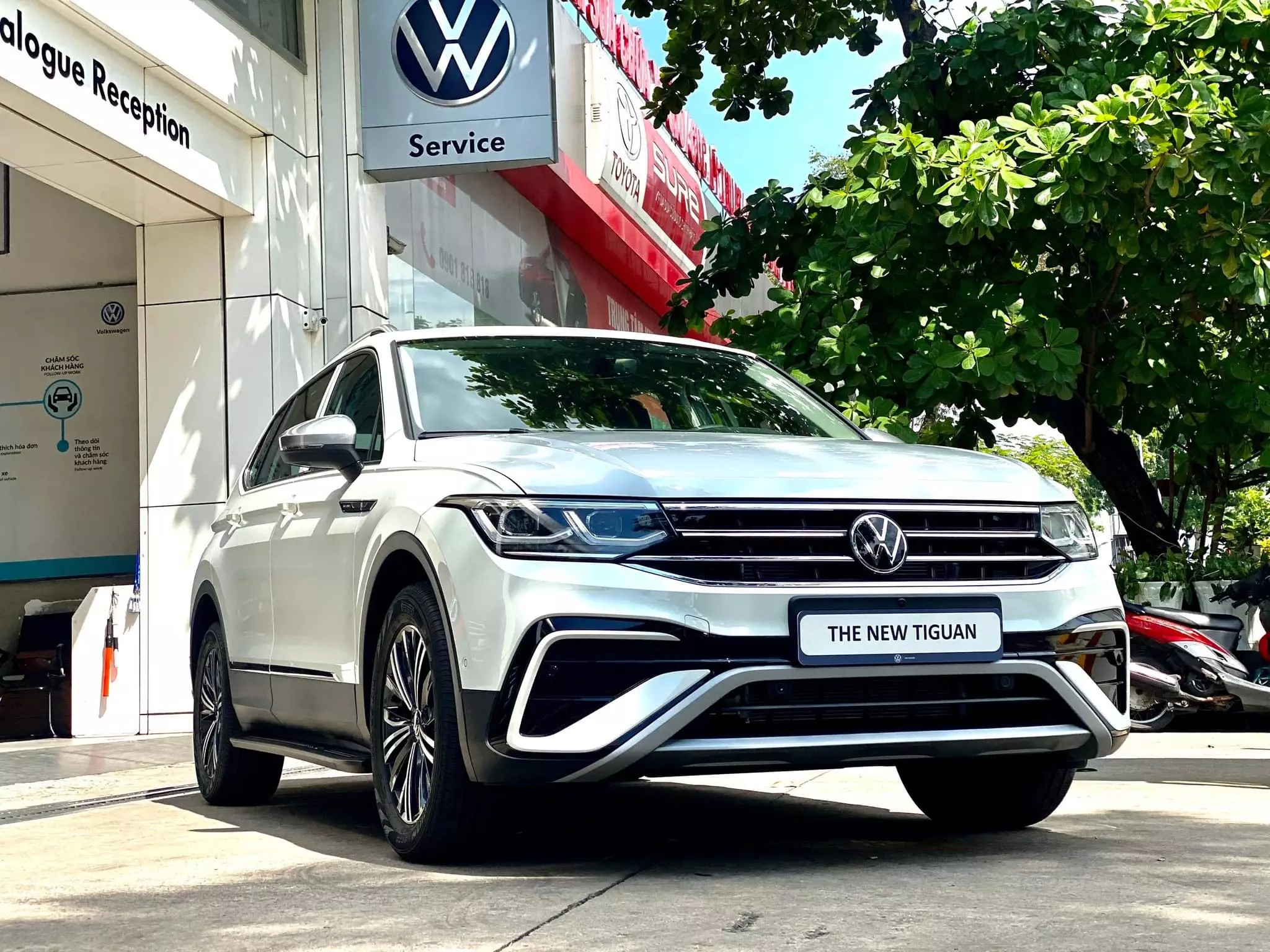  Volkswagen TIGUAN FACELIFT  ** Ưu đãi cuối năm-2