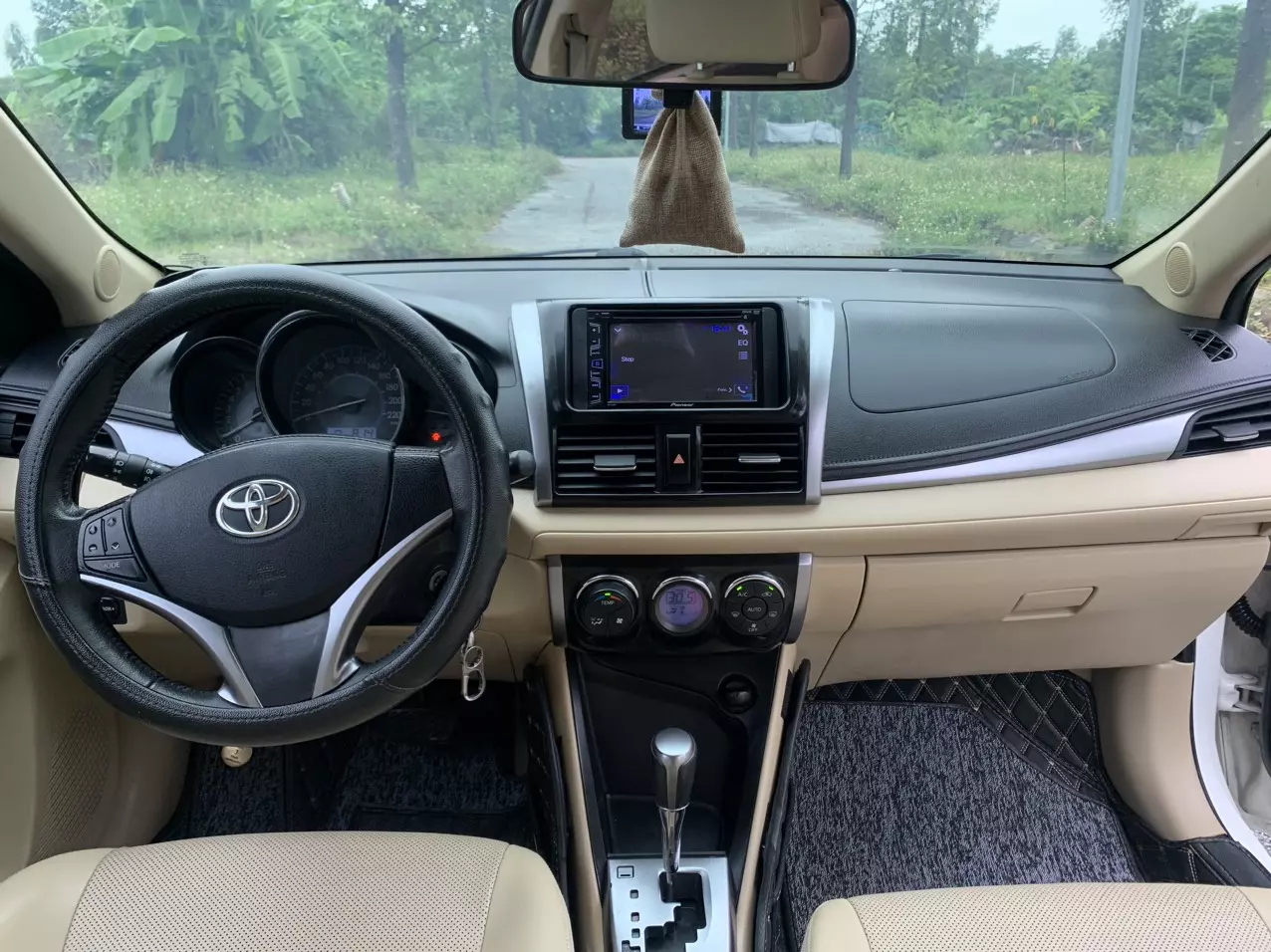 Chính chủ cần bán xe vios17 G-5