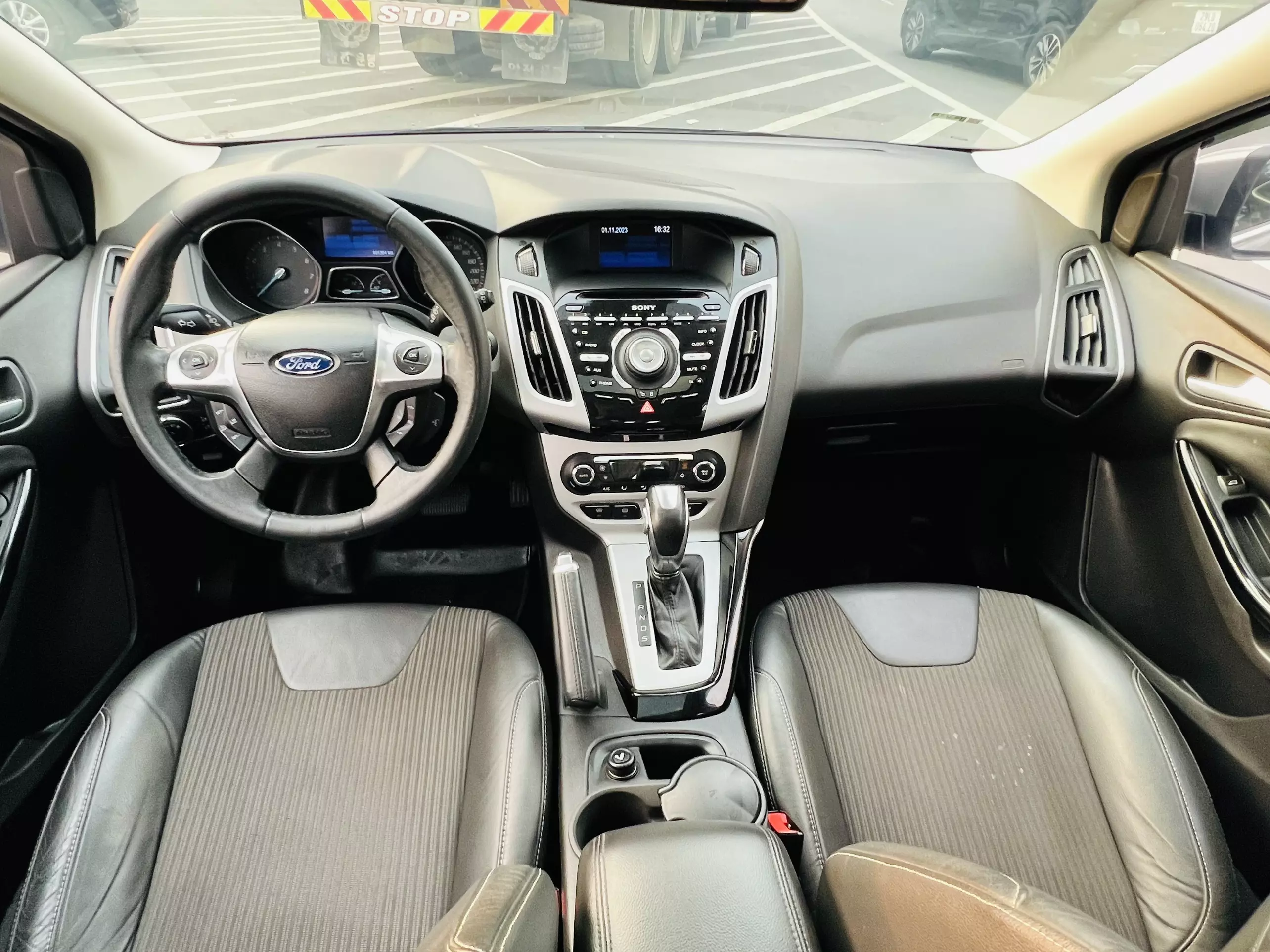 Chính chủ Cần Bán xe Ford Focus Sport 2013-7