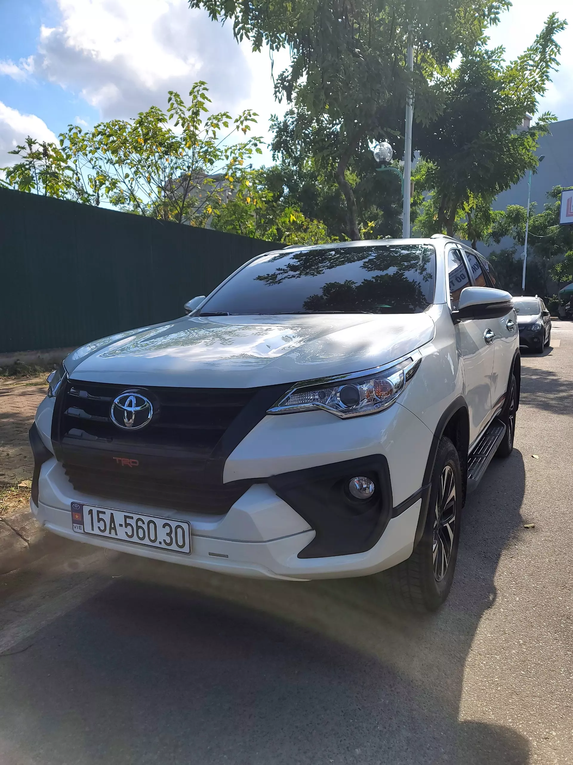 Chính chủ bán xe Toyota Fortuner 2.7V 4x2 AT TRD 2019, lăn bánh và đăng ký tháng 1 năm 2020-1