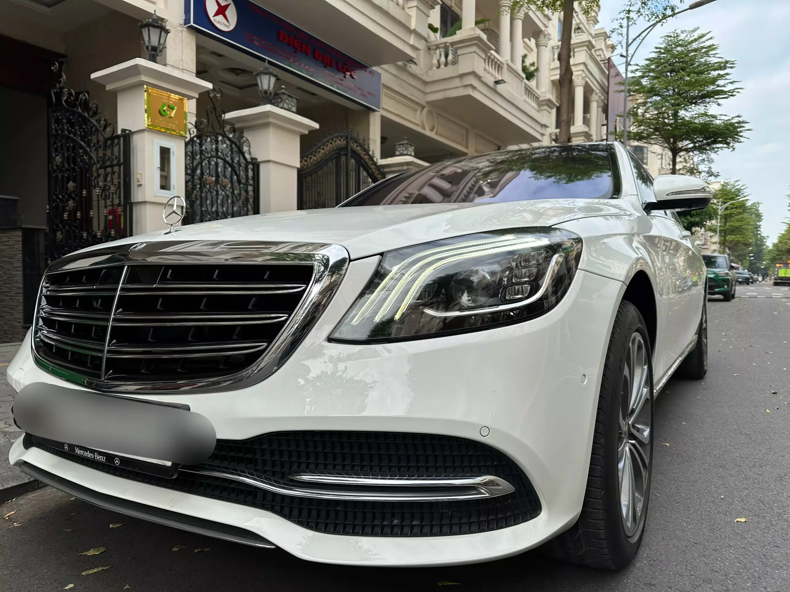 Chính chủ bán xe MERCEDES-BENZ S 450 Bản Luxury đăng kí năm 2018-0