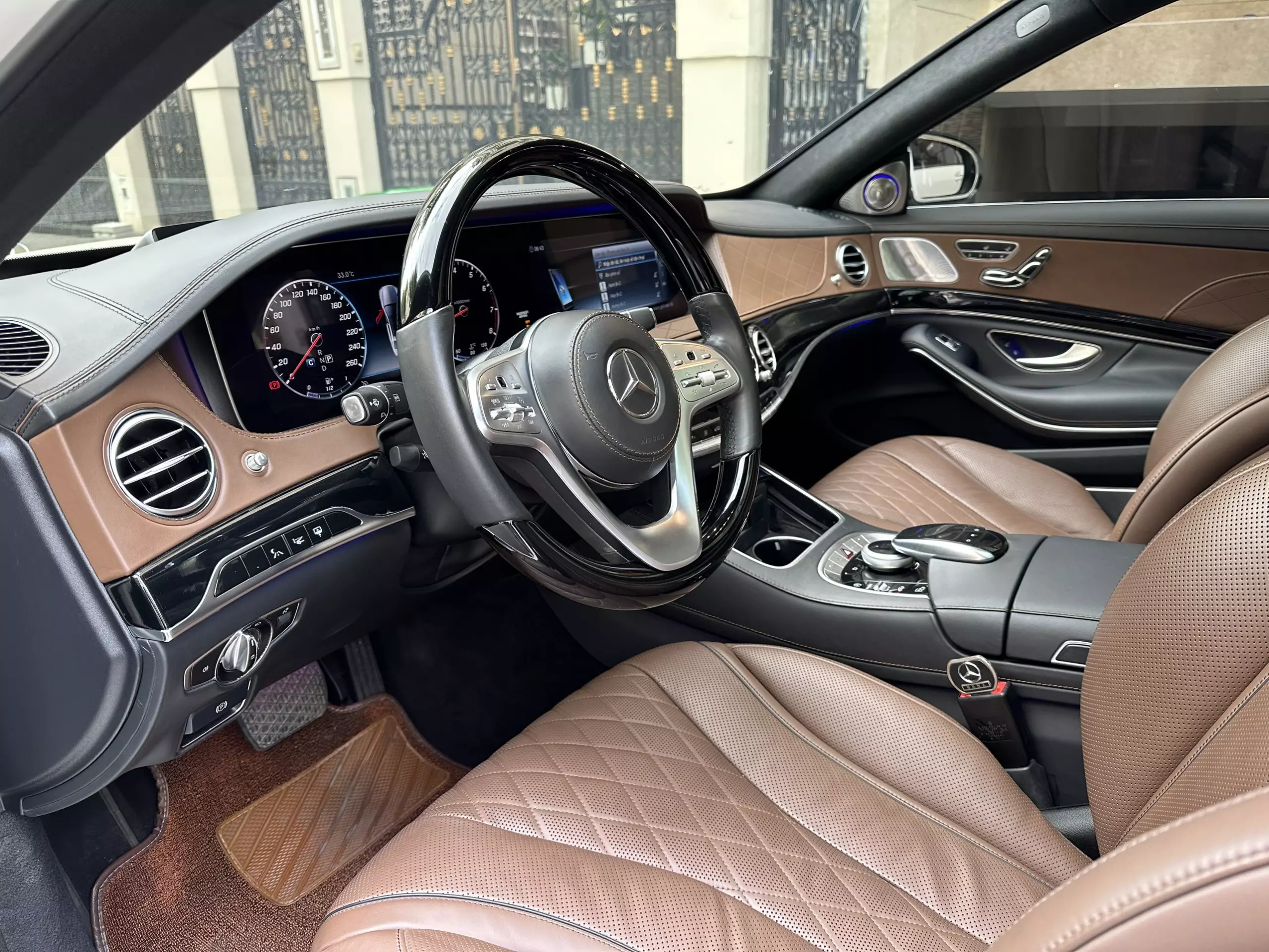 Chính chủ bán xe MERCEDES-BENZ S 450 Bản Luxury đăng kí năm 2018-8