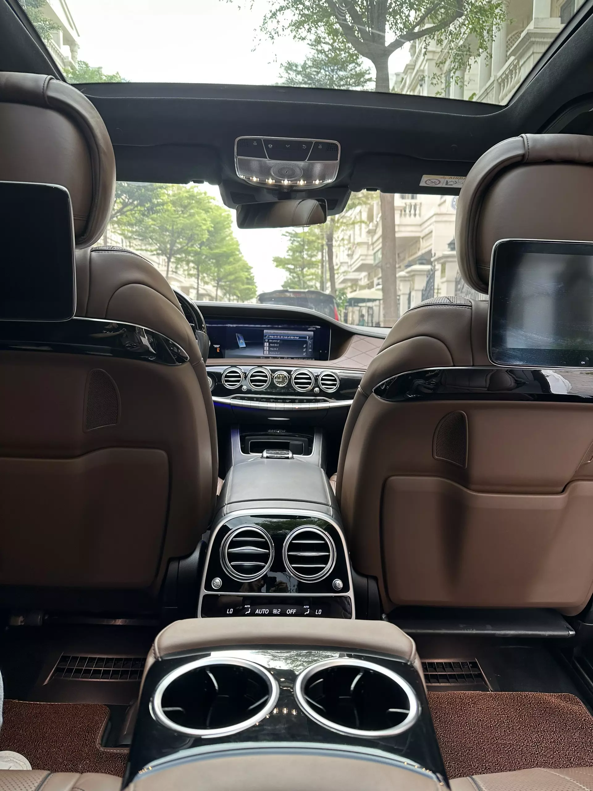 Chính chủ bán xe MERCEDES-BENZ S 450 Bản Luxury đăng kí năm 2018-10